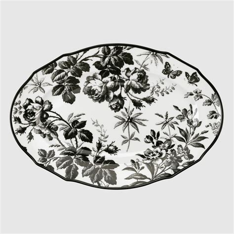 Herbarium oval tray in black and white porcelain 